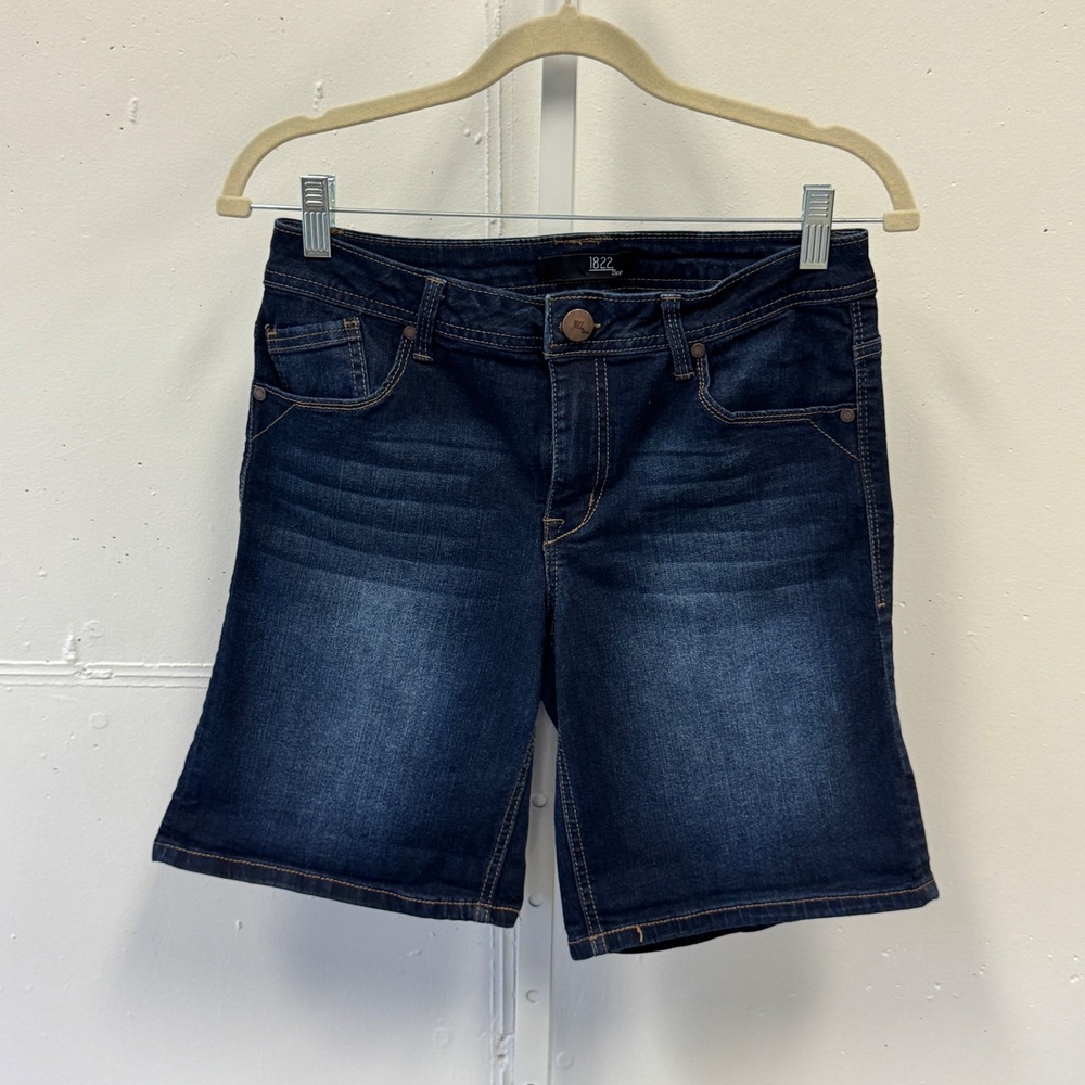 1822 Denim Womens Size 8 Dark Wash Stretch Bermuda Jean Shorts Mid Rise Festival